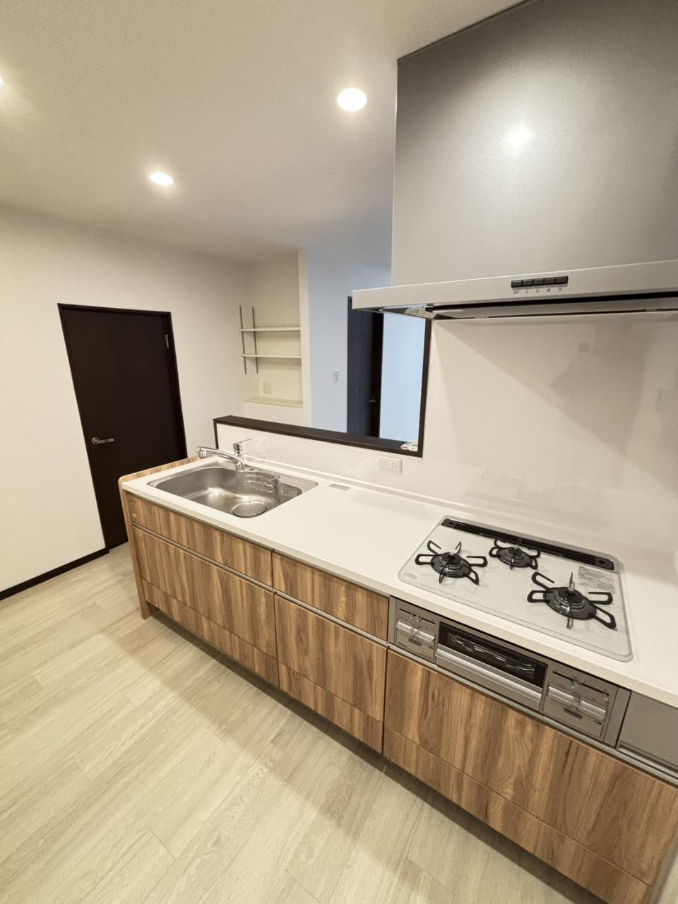 Charming 2-Bedroom Condo in Honcho 4