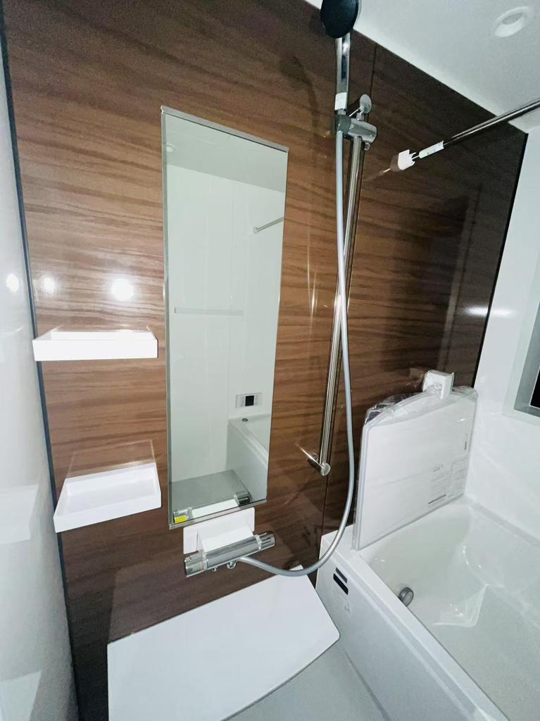 Brand New 2-Bedroom House in Machiya 0