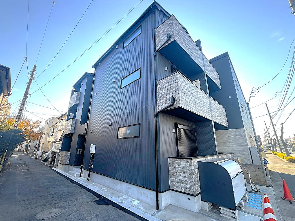 Brand New Studio Property in Yanagisaki 0