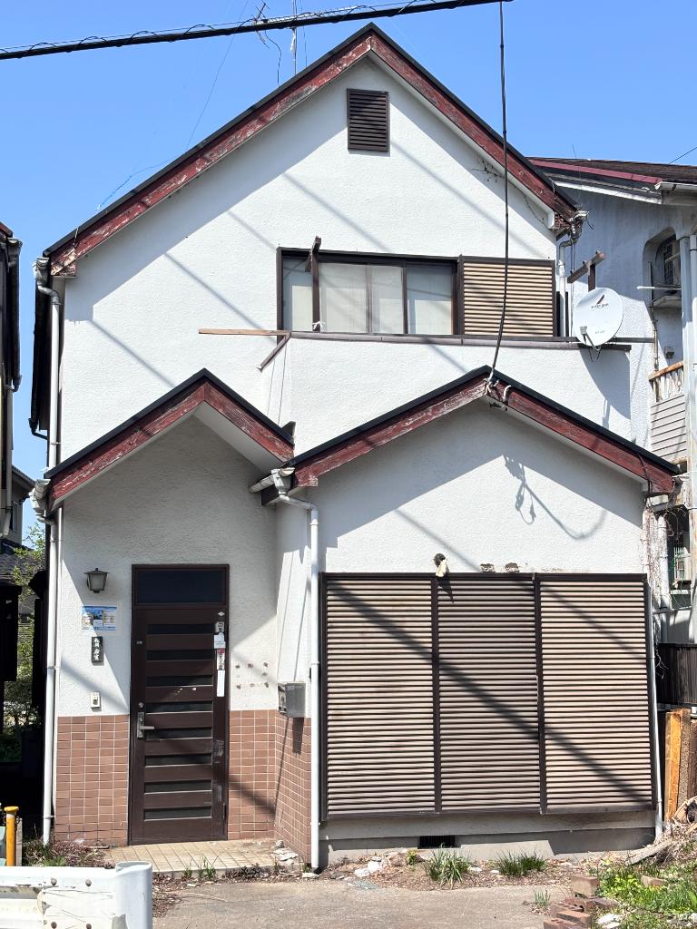 Vintage 4-Bedroom House Near Station in Bushi 0
