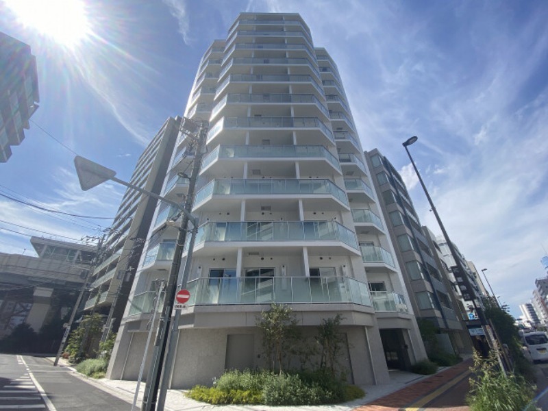 Modern Studio Condo Near Station in Honjo 0