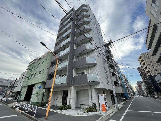 Modern Studio Condo in Midori 0