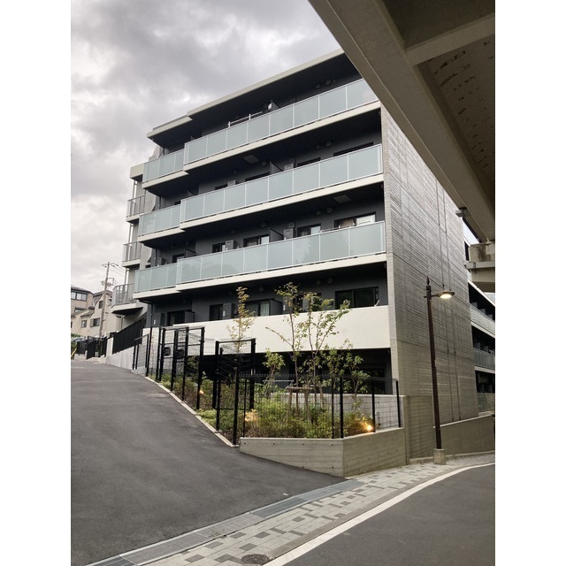 Brand New 2-Bedroom Condo Near Station in Sekiguchi 0