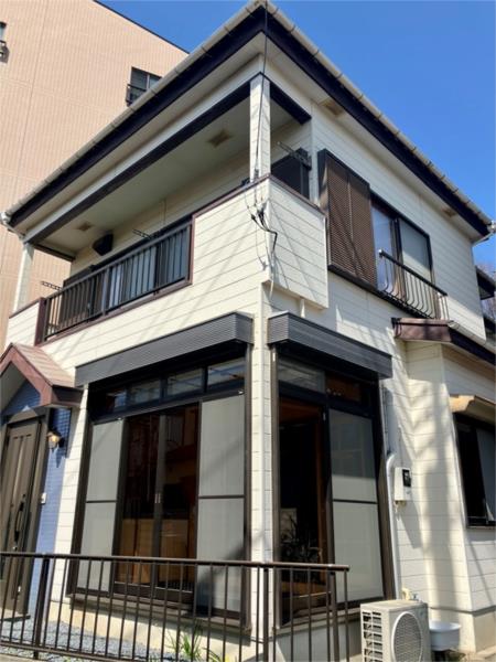 Classic 4-Bedroom House in Kaminoda 0
