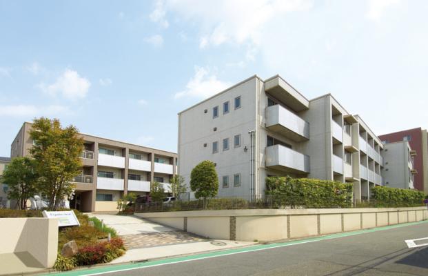 Studio Condo in Isecho 0
