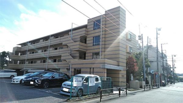 エマーレ新川崎 0