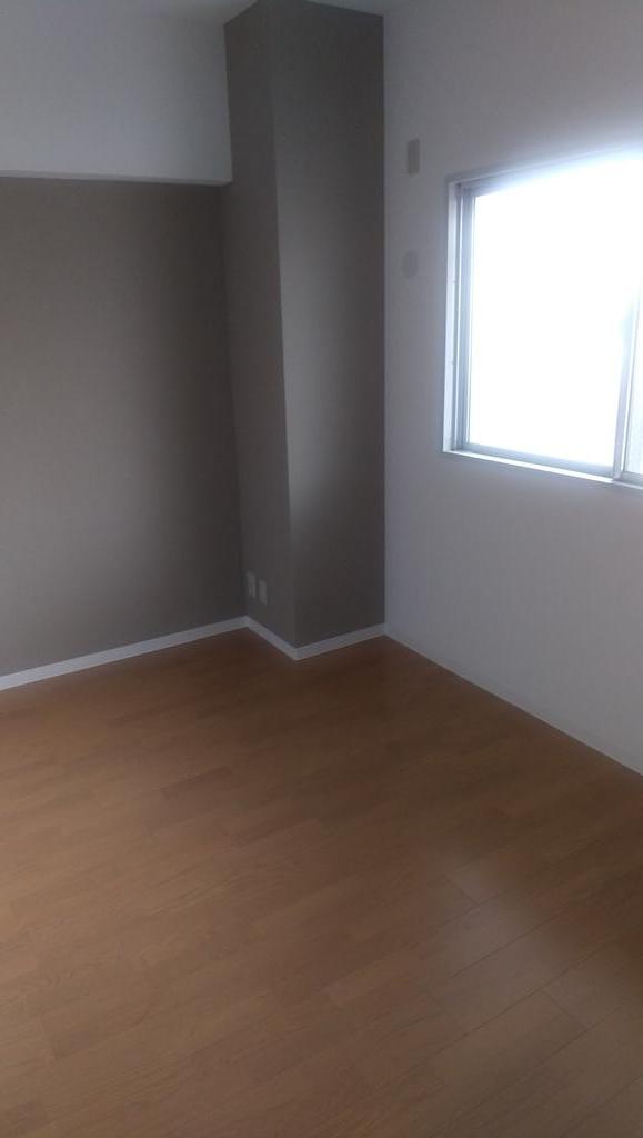 Charming 3-Bedroom Condo Near Station in Kiyosakicho 0