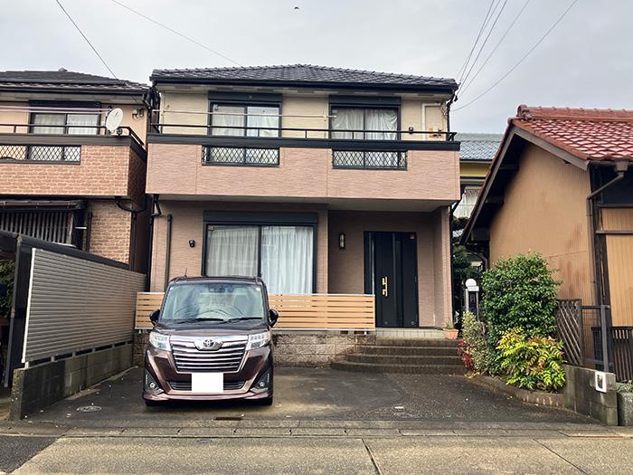 3-Bedroom House in Hira 0