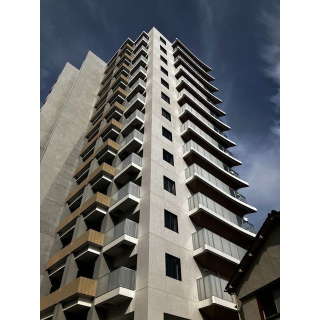 Brand New 1-Bedroom Condo in Shibaura(2-4-chome) 0