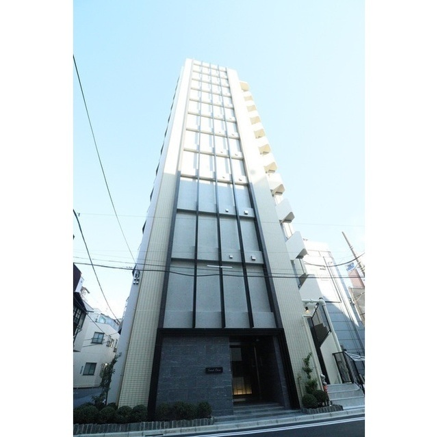 Modern 1-Bedroom Condo Near Station in Asakusabashi 0
