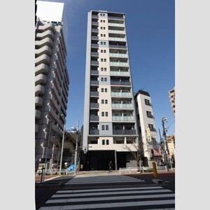 Modern 1-Bedroom Condo Near Station in Senzoku 0