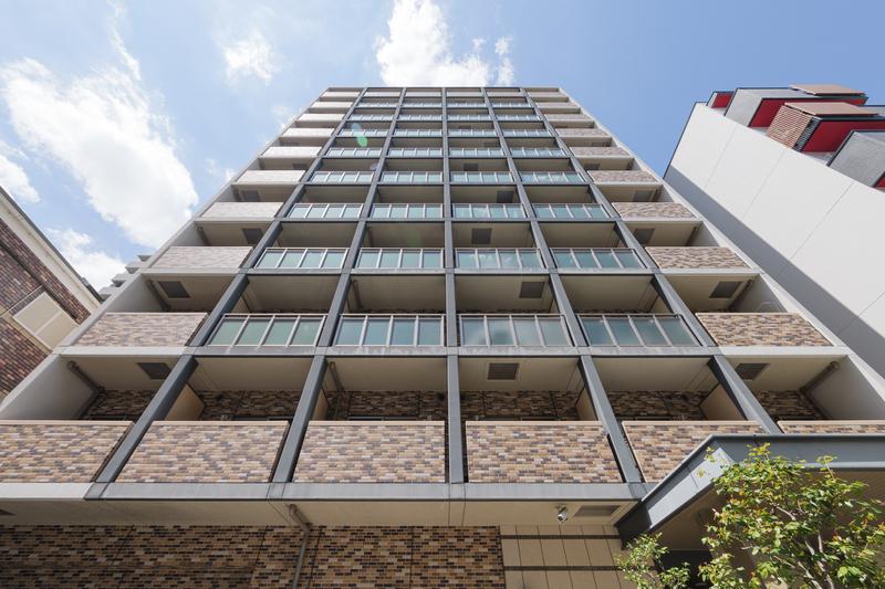 Studio Condo Near Station in Ebie 0