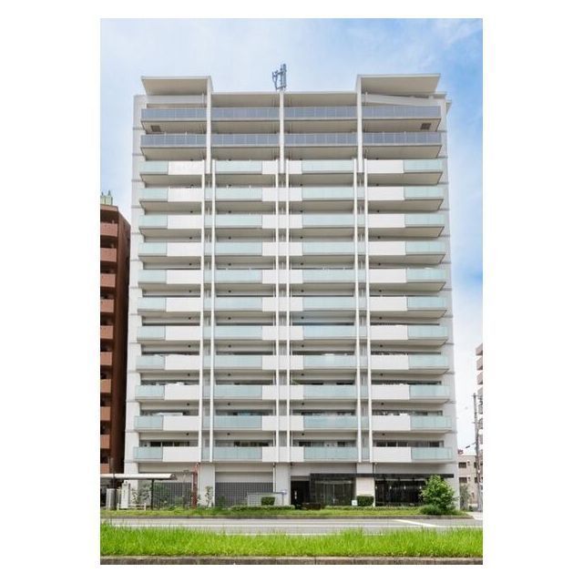 1-Bedroom Condo Near Station in Inari 0