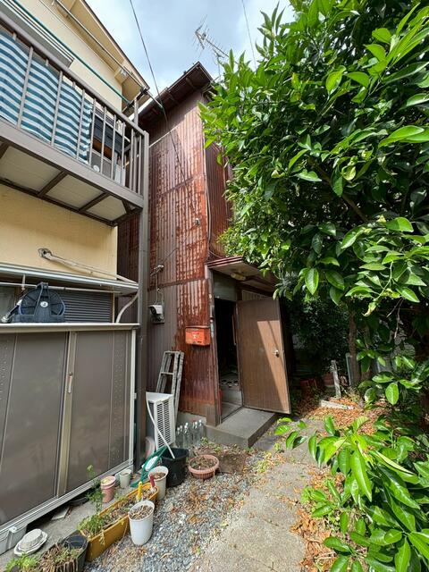 Charming 3-Bedroom House in Minamimotojuku 0