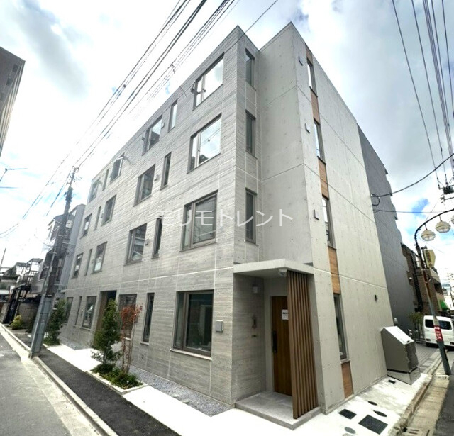Brand New Studio Condo Near Station in Ojima 0