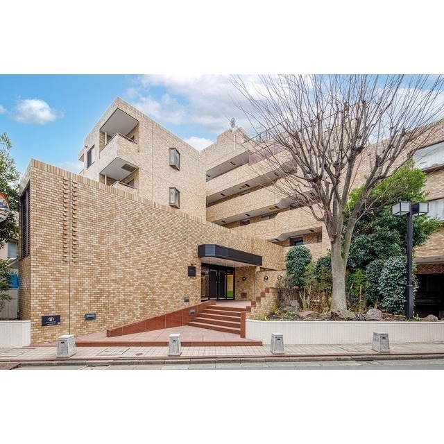 ミリアレジデンス中野弥生町 0
