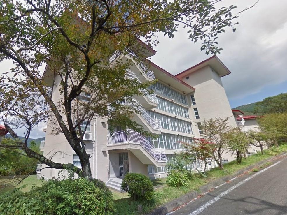 Vintage 2-Bedroom Condo in Jieitaifujigakko 0