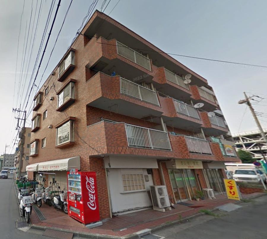 Vintage 3-Bedroom Condo Near Station in Fujimi 0