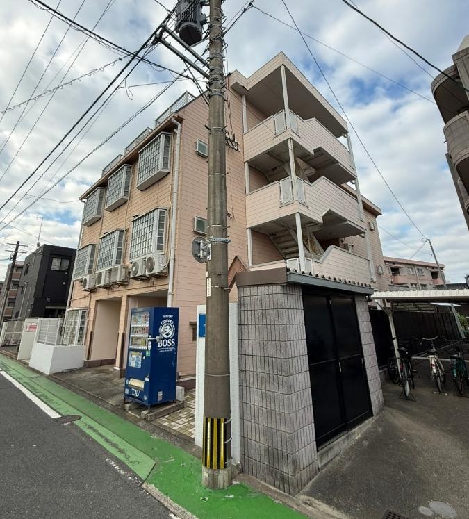 ビバリーハウス南福岡3 0