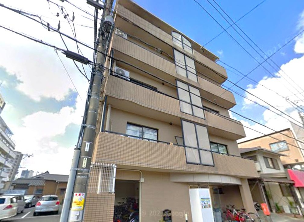 Charming Studio Condo Near Station in Motohamacho 0