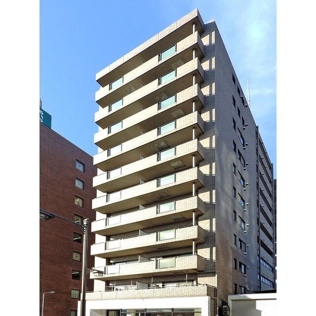 1-Bedroom Condo Near Station in Kaminarimon 0