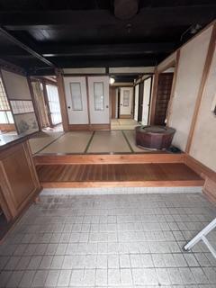 Vintage 7-Bedroom House in Tesseicho yada 0