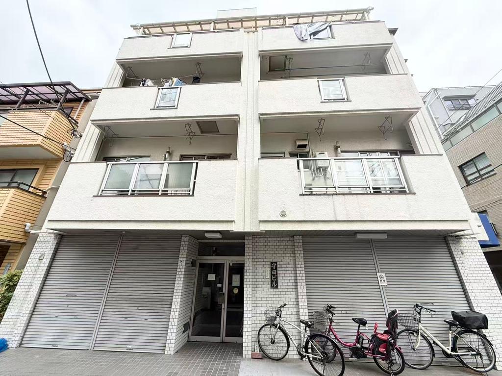 Charming Studio Property Near Station in Higashinippori 0