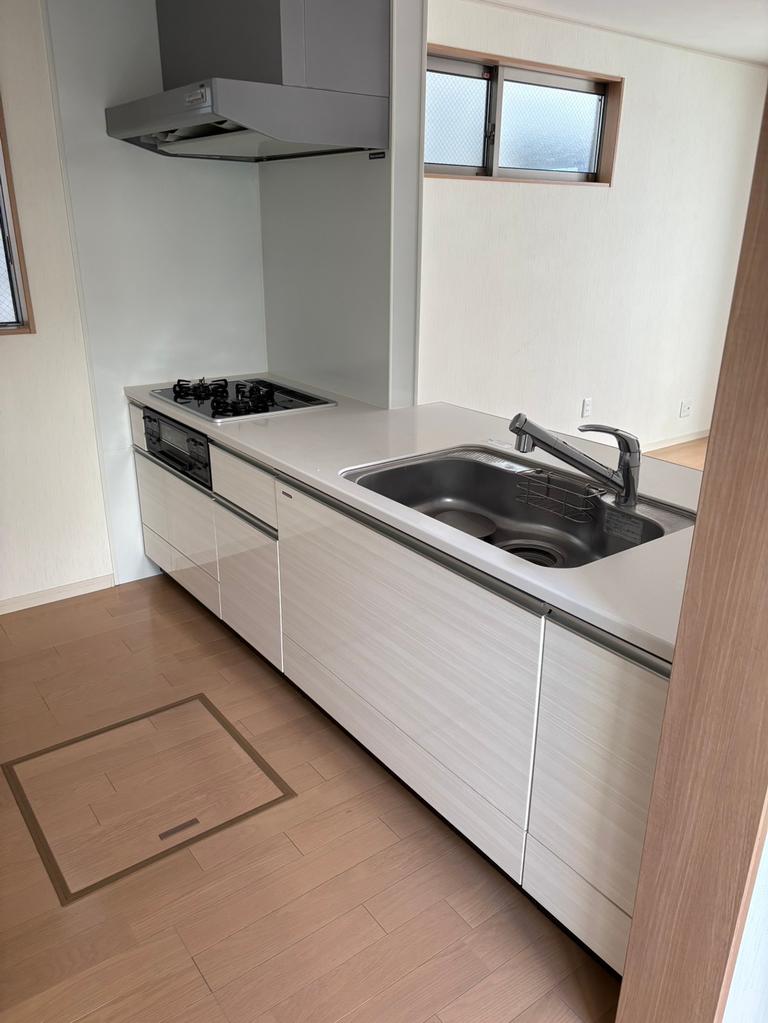 3-Bedroom House in Nishino mumemotocho 0