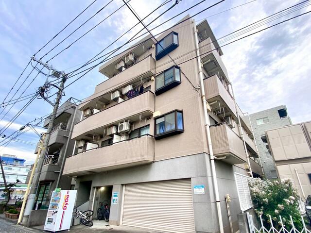 High-End Property Near Station in Fuchinobe 0