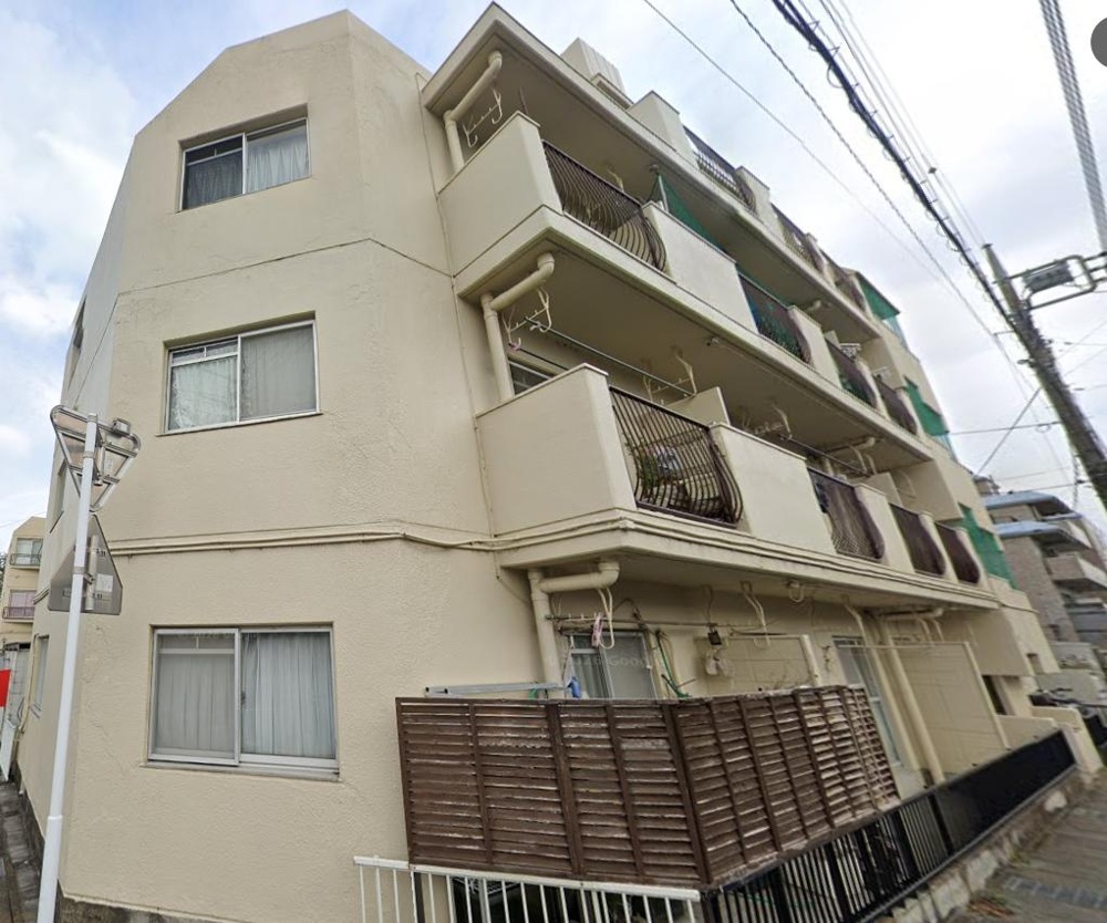 Vintage 1-Bedroom Condo in Shimokoidemachi 0
