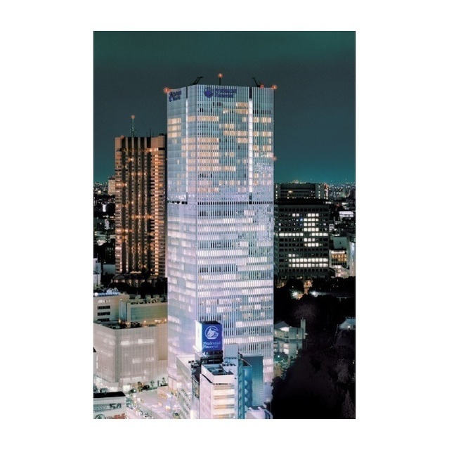 Spacious 2-Bedroom Condo Near Station in Hitotsubashi(2-chome) 0