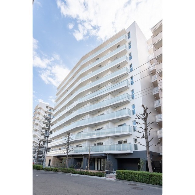 Brand New 2-Bedroom Condo Near Station in Nishitakenotsuka 0