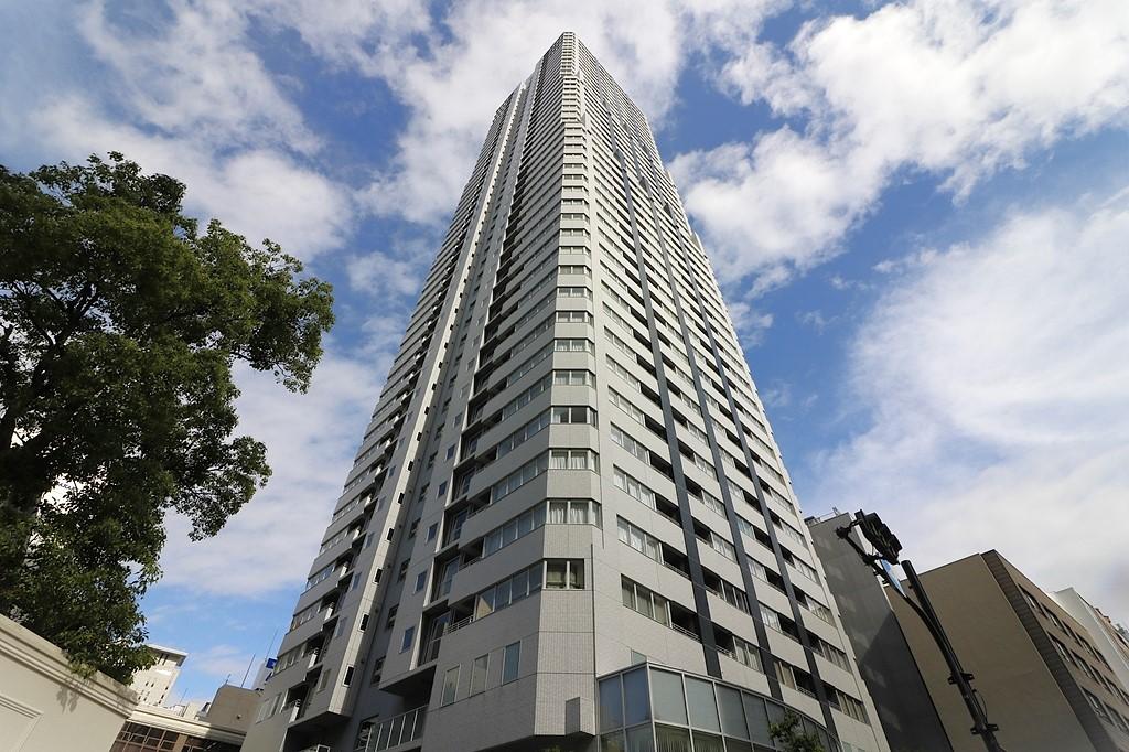 1-Bedroom Condo Near Station in Edobori 0
