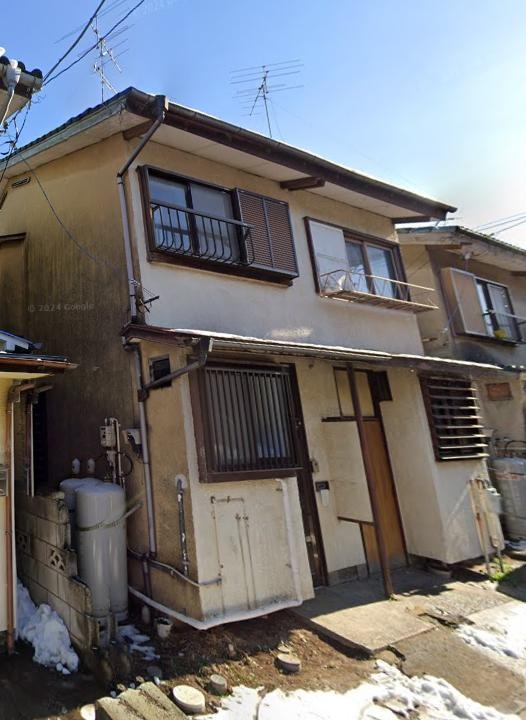 Classic 2-Bedroom House Near Station in Minaminakazone 0