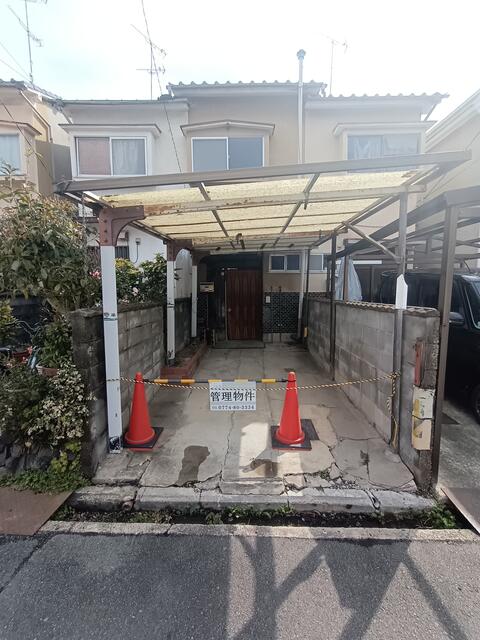 Classic 2-Bedroom House in Hirakawa 0