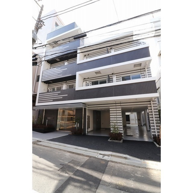 Modern Studio Condo Near Station in Nishigotanda 0