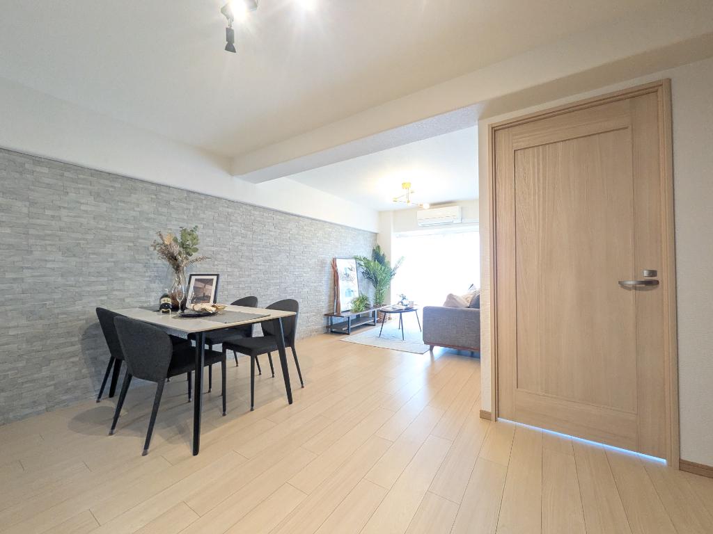 日商岩井中津マンション 0