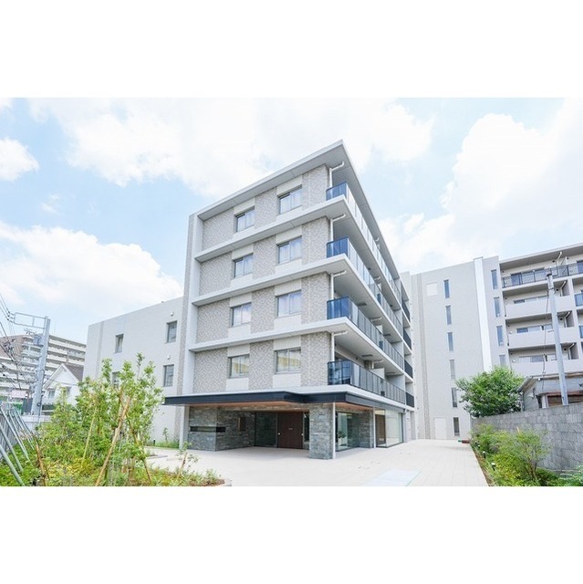 Brand New 1-Bedroom Condo in Higashioizumi 0