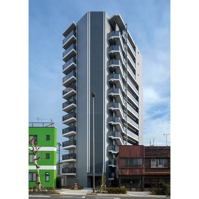 Modern Studio Condo Near Station in Yahiro 0
