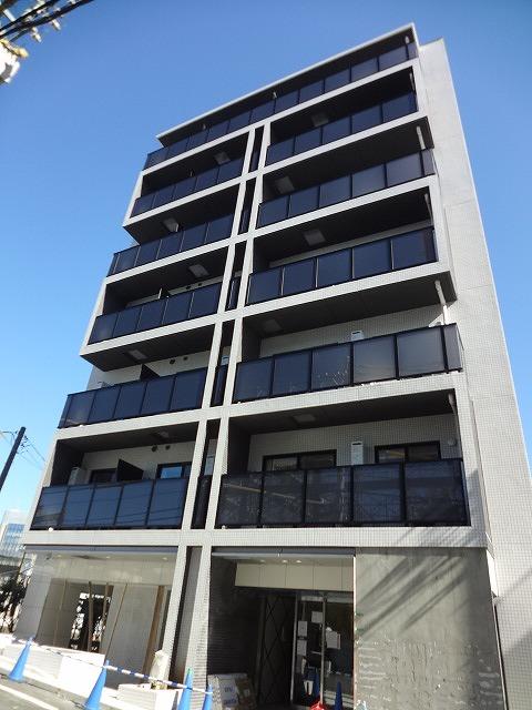 Modern Studio Condo in Azumabashi 0