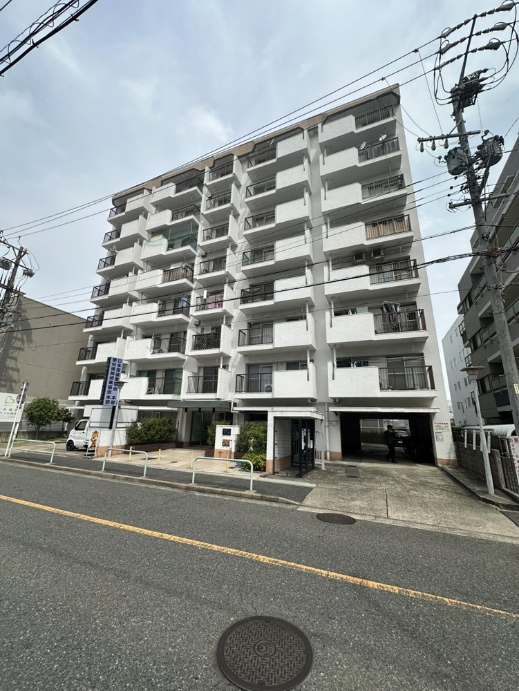 Classic Studio Condo Near Station in Kanayamacho 0
