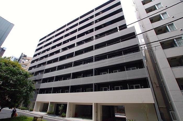 Studio Condo Near Station in Shinkawa 0