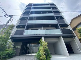 Modern 1-Bedroom Condo in Hirano 0
