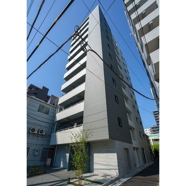 Modern Studio Condo in Midori 0