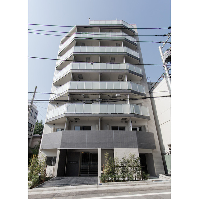 Modern Studio Condo Near Station in Botan 0