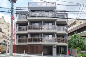 Modern Studio Condo Near Station in Higashigotanda 0
