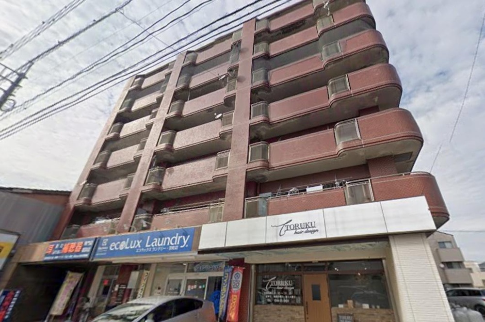 Vintage 3-Bedroom Condo in Yamatomachi tanigaki 0