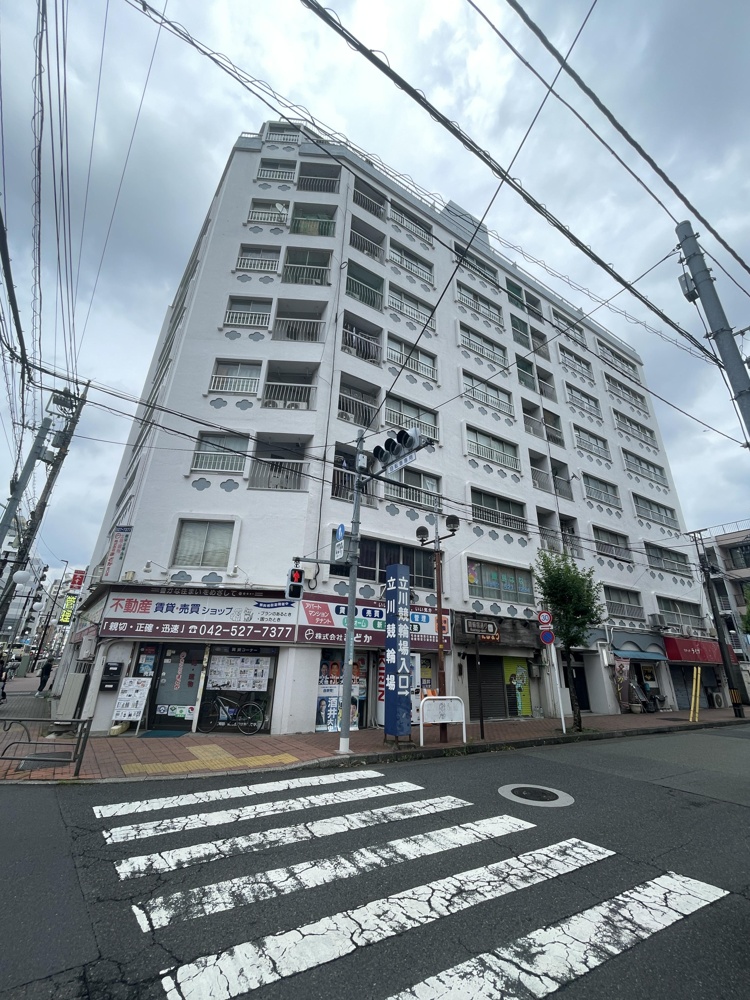 Well-Kept 2-Bedroom Condo in Takamatsucho 0