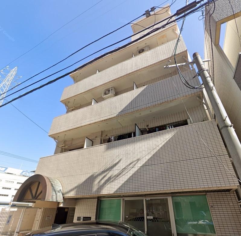 Vintage Studio Condo in Hakataeki minami 0