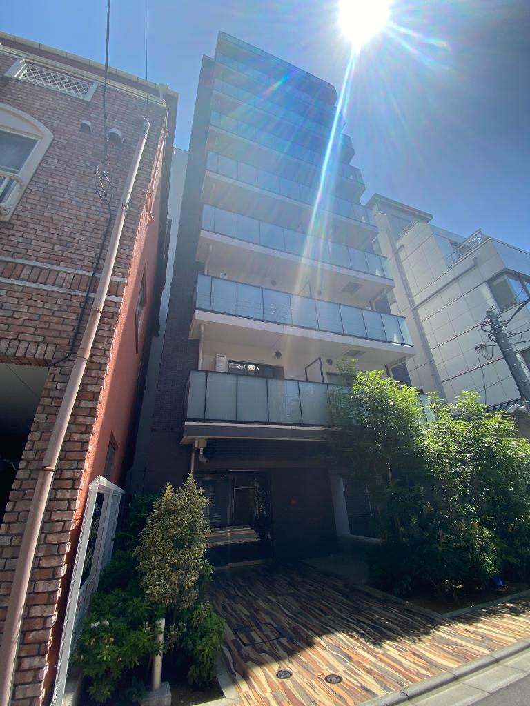 Modern 1-Bedroom Condo Near Station in Asakusabashi 0